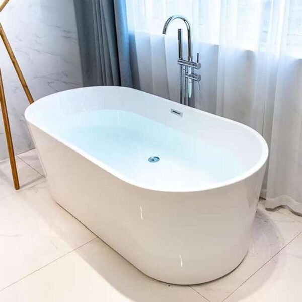 Bordeaux 67 in. Acrylic Flatbottom Freestanding Bathtub in White/Polished Chrome